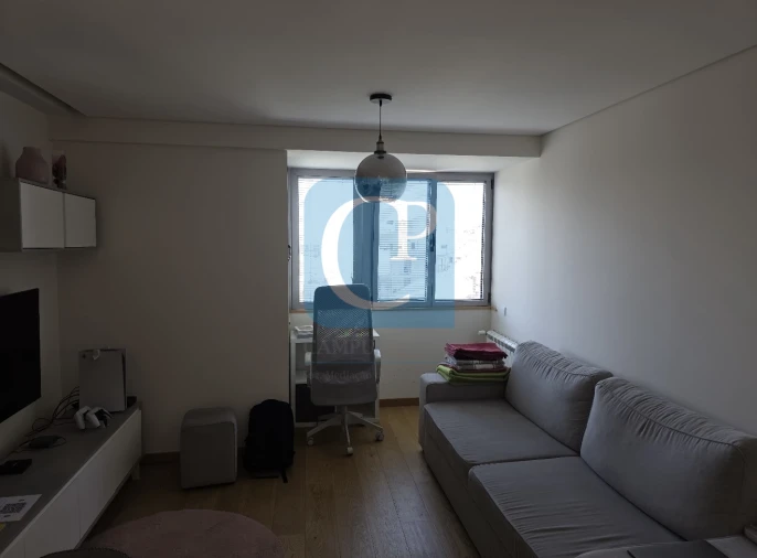 Apartamento T2 para Arrendamento em Paranhos Foto 5