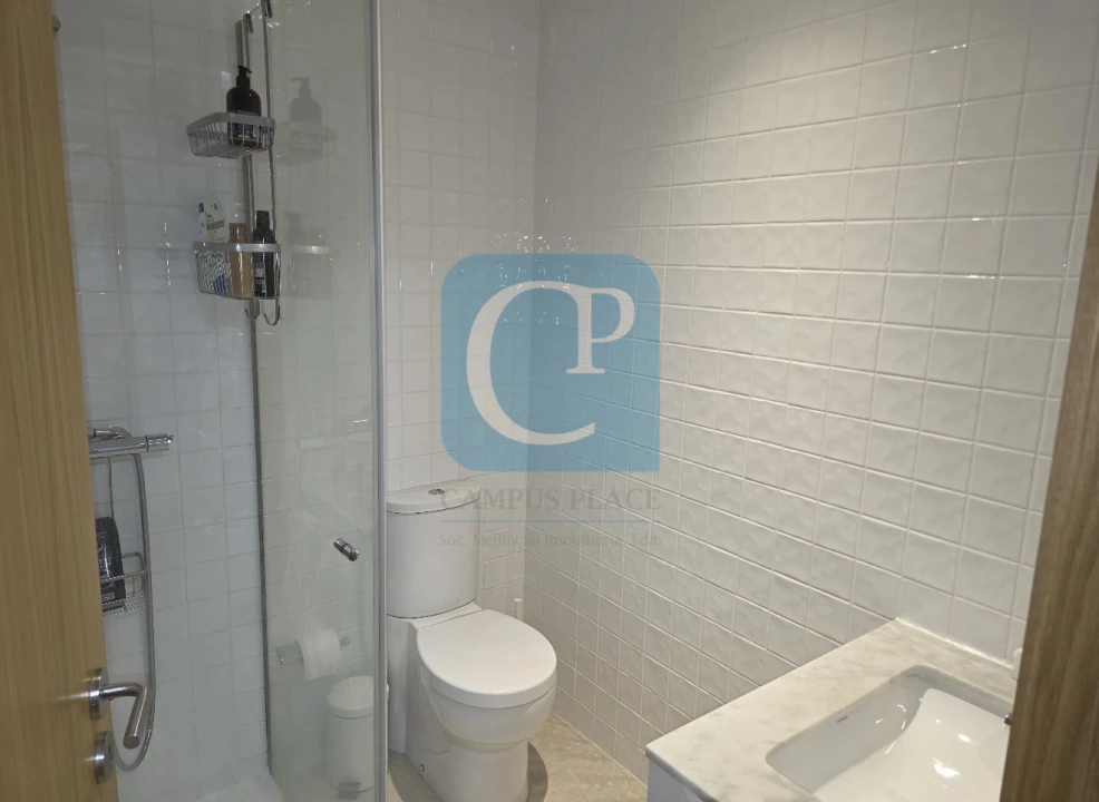 Apartamento T2 para Arrendamento em Paranhos Foto 14