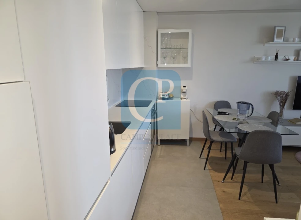 Apartamento T2 para Arrendamento em Paranhos Foto 2