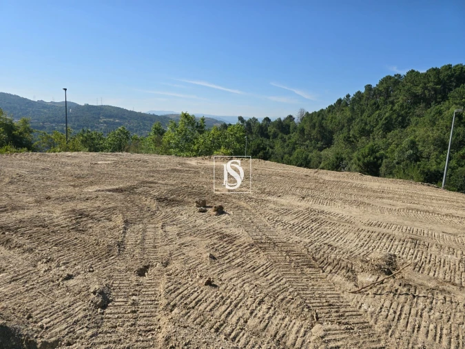 Terreno para Venda em Campelo e Ovil Foto 28