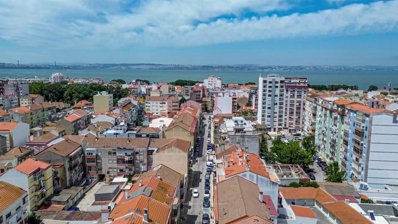 Moradia T3 para Venda em Barreiro e Lavradio Foto 32