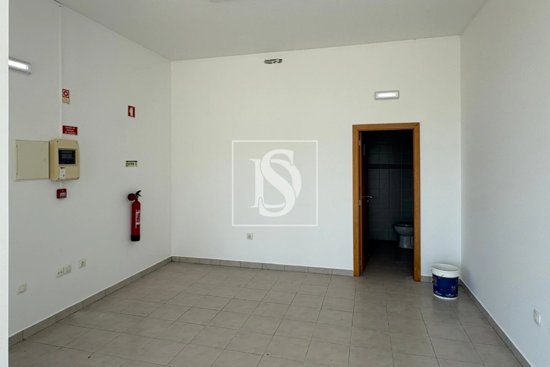 Loja para Arrendamento em Tondela e Nandufe Foto 5