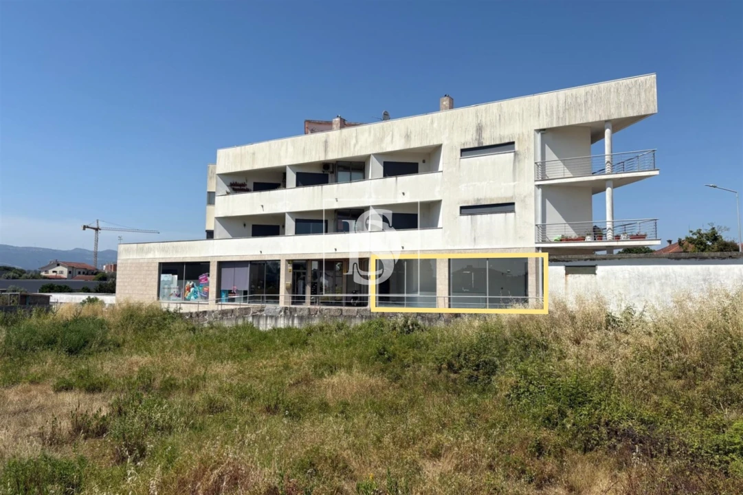 Loja para Arrendamento em Tondela e Nandufe Foto 15