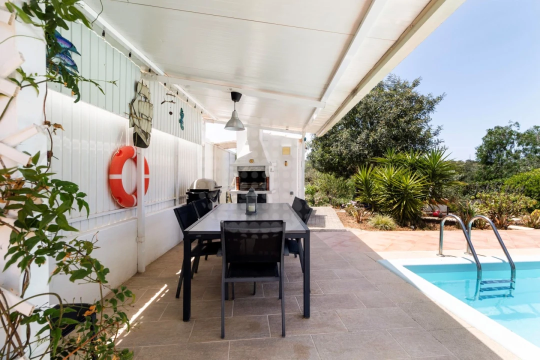 Moradia T2 para Venda em Albufeira e Olhos de Água Foto 25