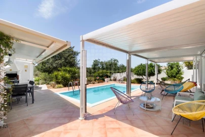 Moradia T2 para Venda em Albufeira e Olhos de Água