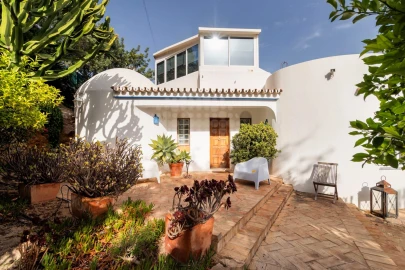 Moradia T3 para Venda em Santa Barbara de Nexe