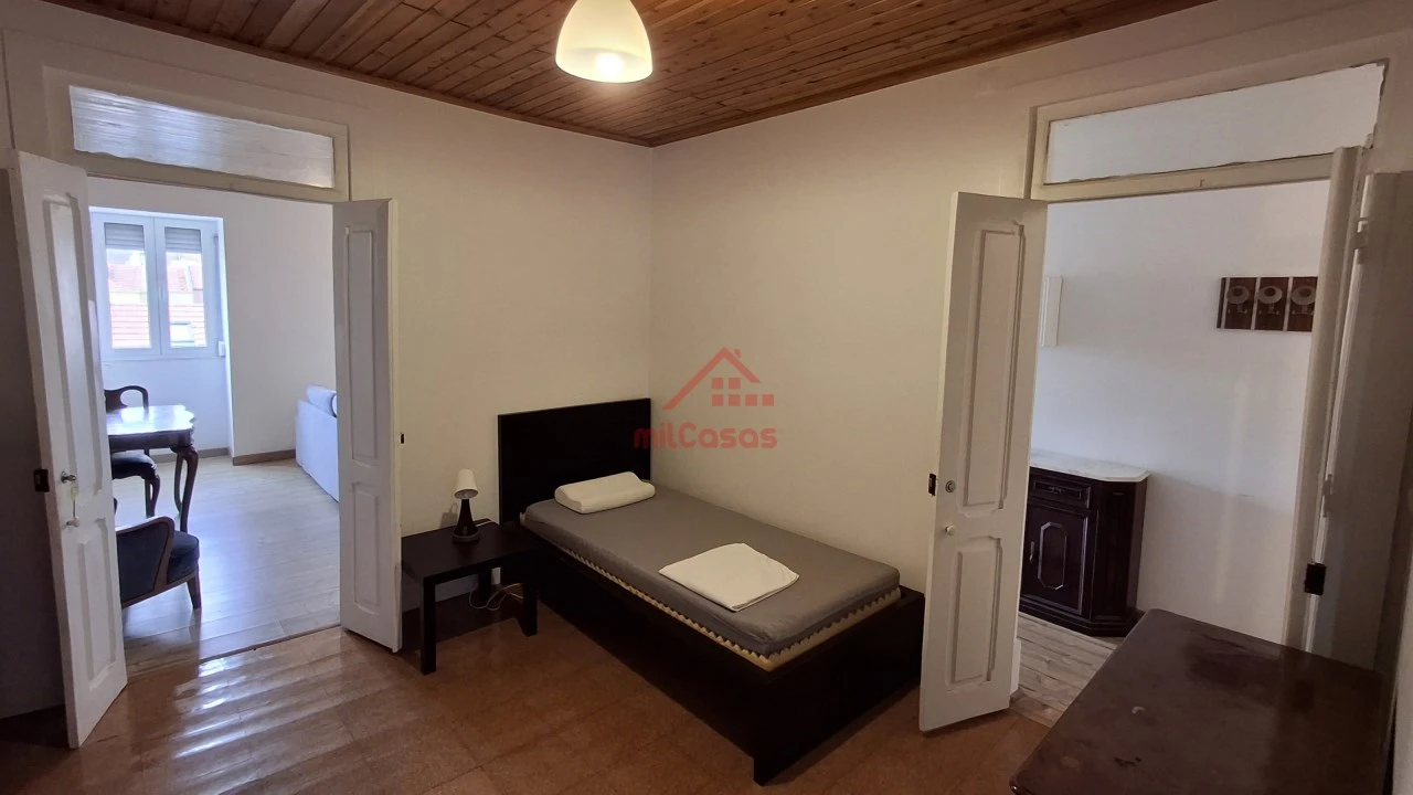 Apartamento T4 para Venda em Areeiro Foto 11