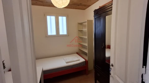 Apartamento T4 para Venda em Areeiro