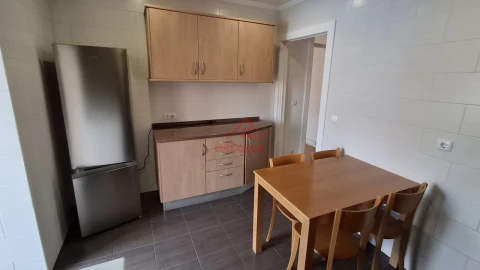 Apartamento T4 para Venda em Areeiro