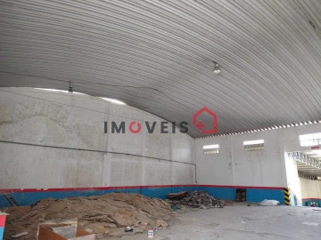 Armazém para Venda em Alcanena e Vila Moreira