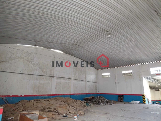 Armazém para Venda em Alcanena e Vila Moreira Foto 5