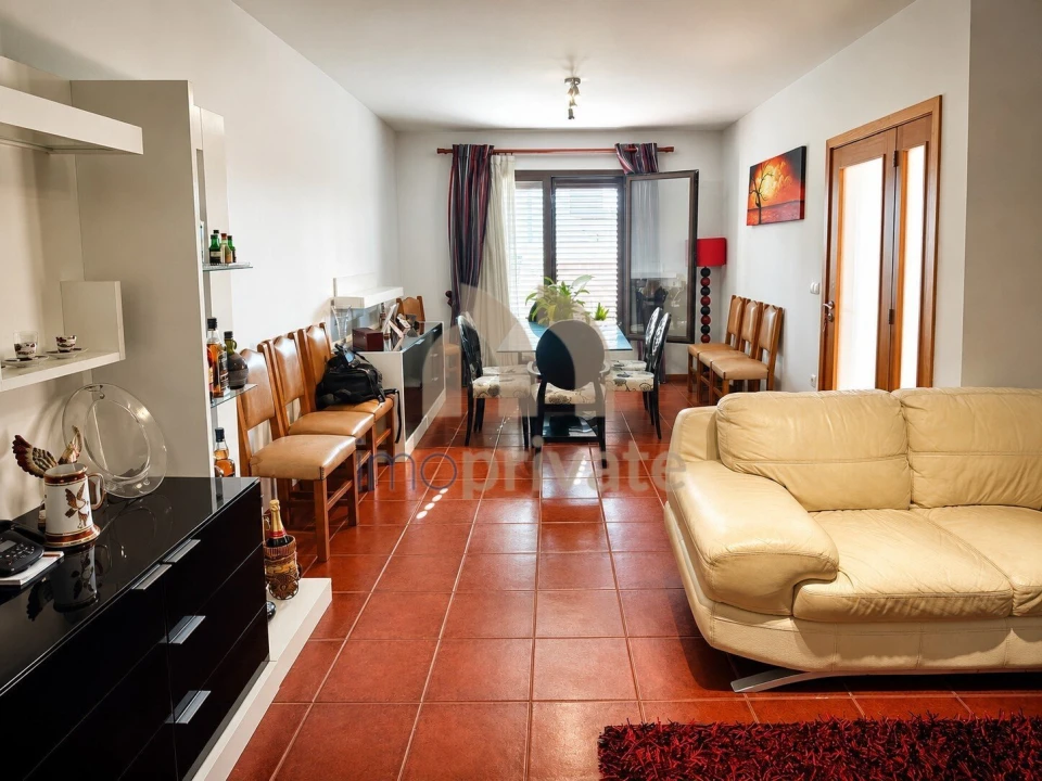 Moradia T2 para Venda em Santa Eulália Foto 3