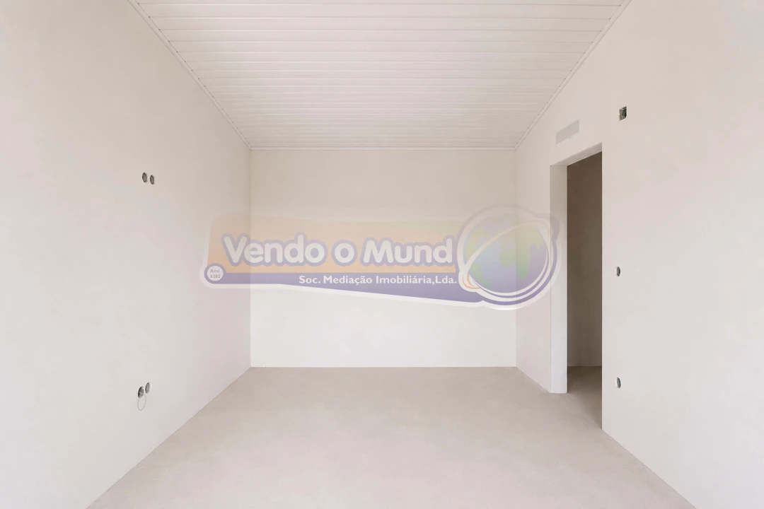 Moradia T2 para Venda em Castanheira do Ribatejo e Cachoeiras Foto 10