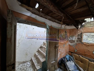 Moradia T0 para Venda em Salvaterra de Magos e Foros de Salvaterra