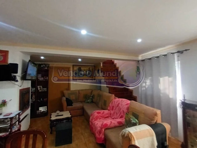 Moradia T4 para Venda em Marinhais Foto 10
