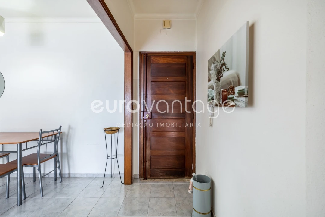 Apartamento T1 para Venda em Marinha Grande Foto 4