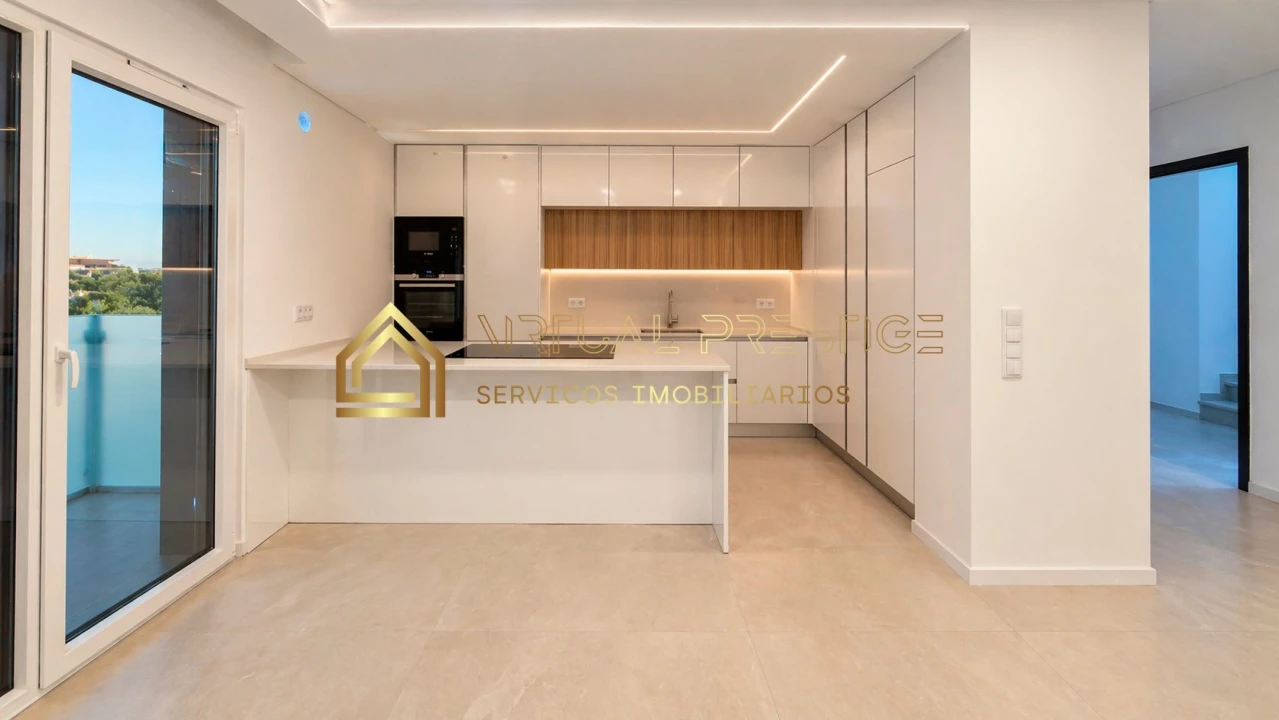 Apartamento T1 para Venda em Charneca de Caparica e Sobreda Foto 1