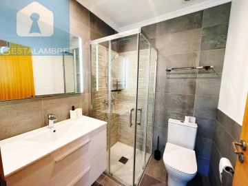 Apartamento T2 para Venda em Albufeira e Olhos de Água