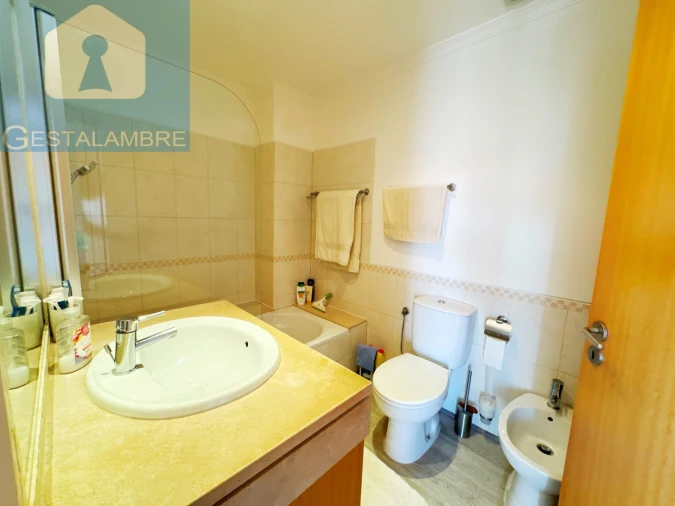 Apartamento T2 para Venda em Albufeira e Olhos de Água Foto 13