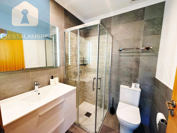 Apartamento T2 para Venda em Albufeira e Olhos de Água Foto 14