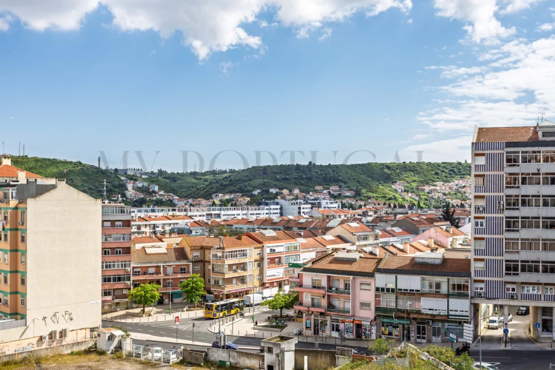 Apartamento T1 para Venda em Odivelas Foto 11