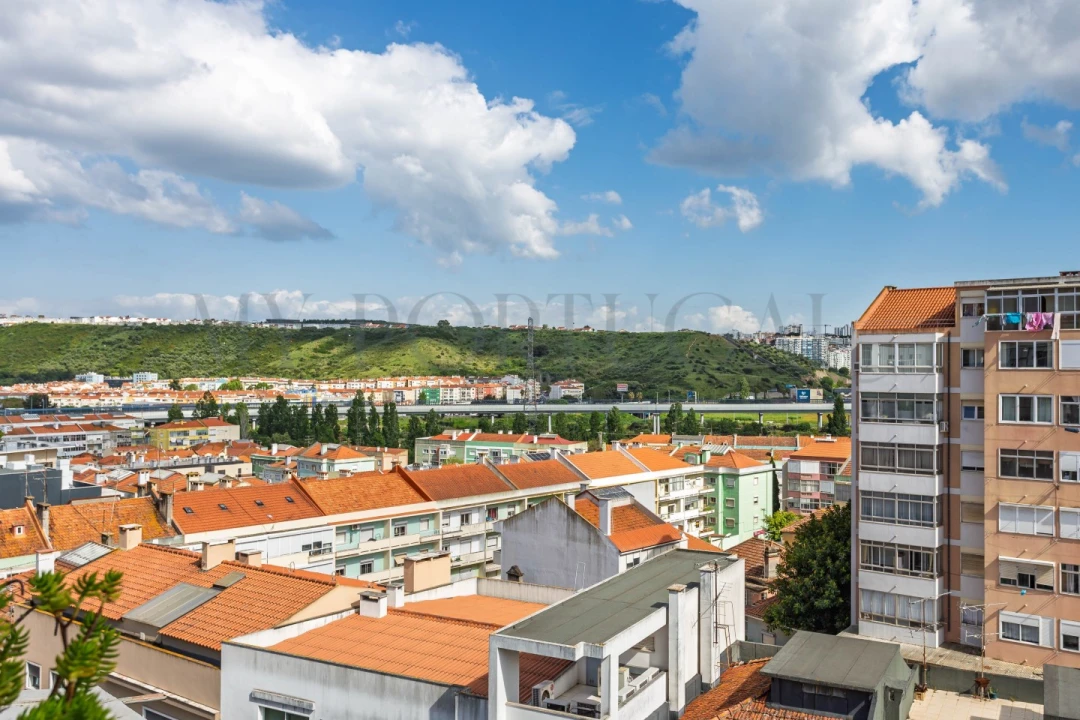 Apartamento T1 para Venda em Odivelas Foto 12