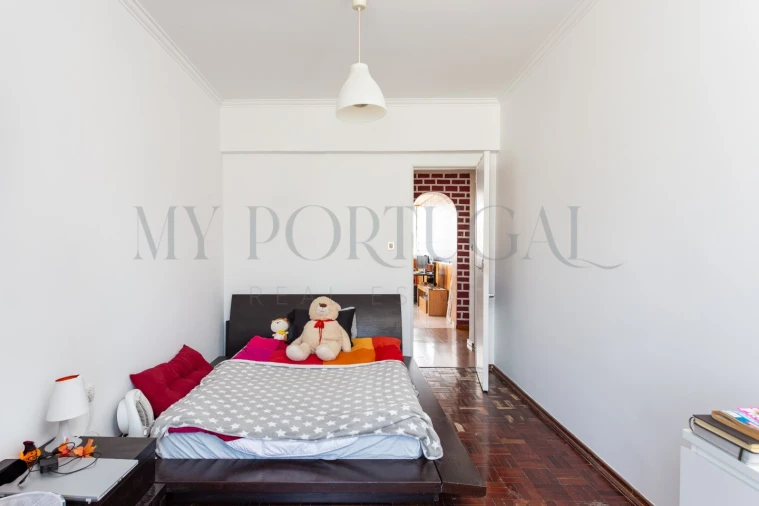 Apartamento T1 para Venda em Odivelas Foto 9