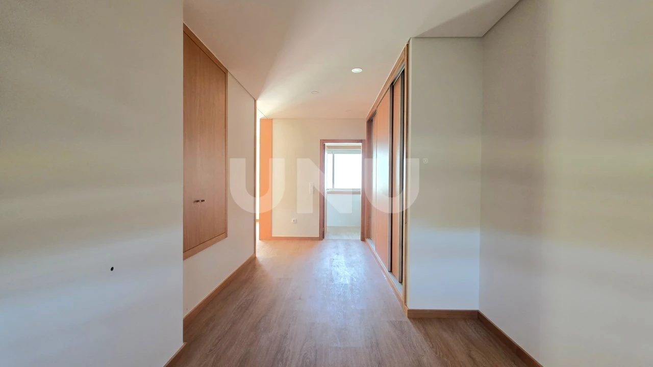 Apartamento T3 para Venda em Ovar, São João, Arada e São Vicente de Pereira Jusã Foto 5