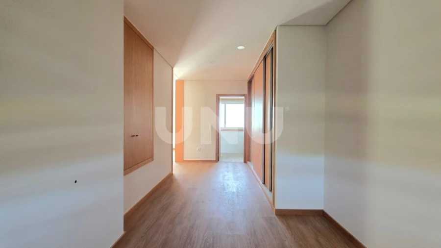 Apartamento T3 para Venda em Ovar, São João, Arada e São Vicente de Pereira Jusã Foto 5