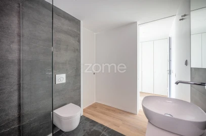 Apartamento T1 para Venda em Mafamude e Vilar do Paraíso