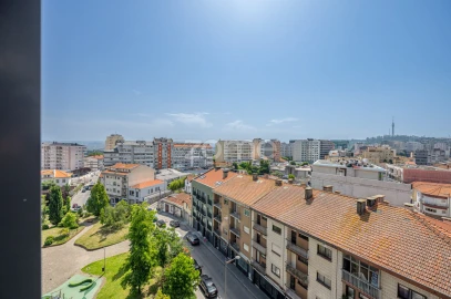 Apartamento T1 para Venda em Mafamude e Vilar do Paraíso