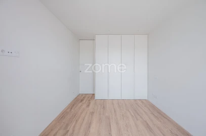 Apartamento T1 para Venda em Mafamude e Vilar do Paraíso
