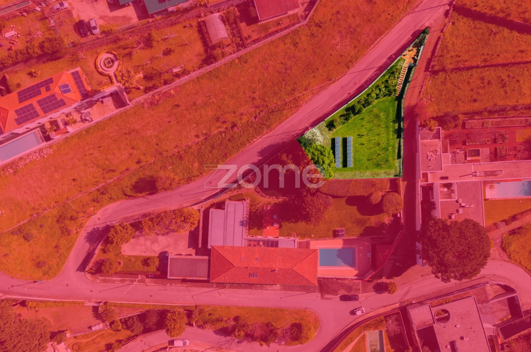 Terreno para Venda em Nogueiró e Tenões Foto 1