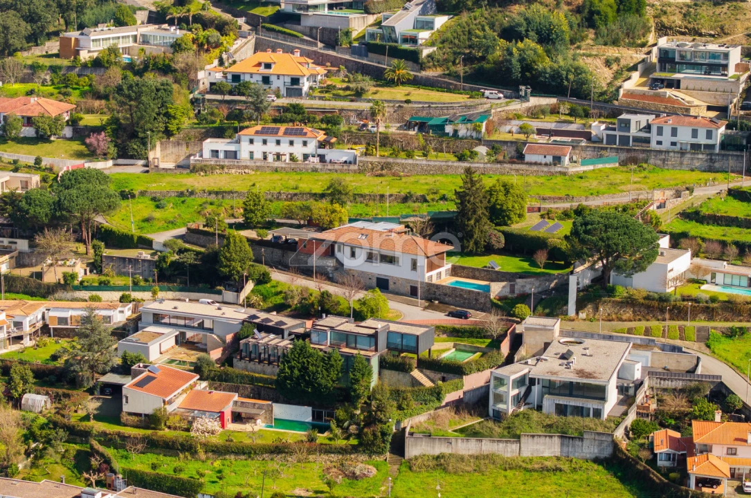 Terreno para Venda em Nogueiró e Tenões Foto 13