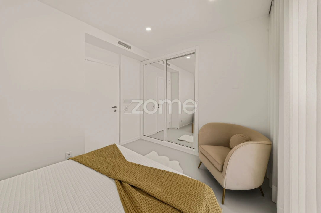 Apartamento T3 para Venda em São Domingos de Rana Foto 14