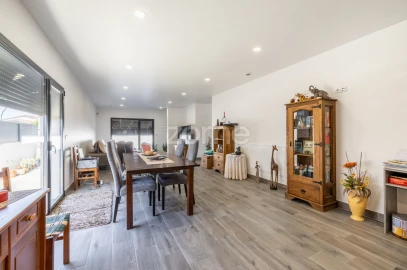Moradia T3 para Venda em Marinha Grande