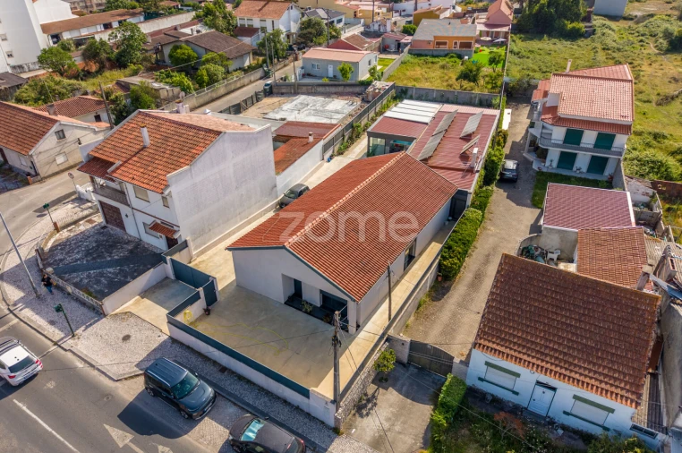Moradia T3 para Venda em Marinha Grande Foto 45