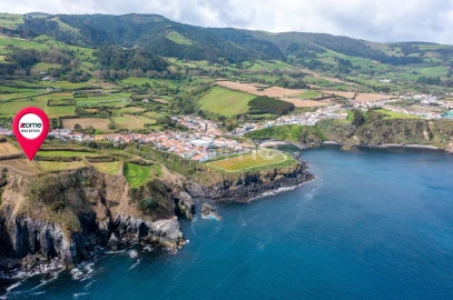 Terreno para Venda em Ribeira Grande (Conceição)