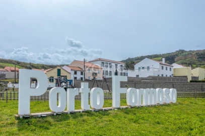 Terreno para Venda em Ribeira Grande (Conceição)