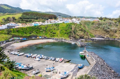 Terreno para Venda em Ribeira Grande (Conceição)