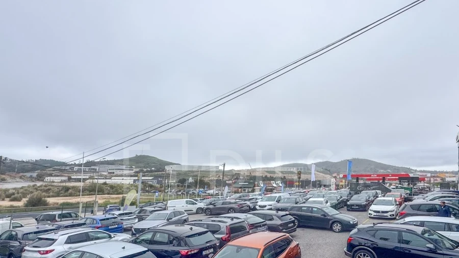 Armazém para Venda em Malveira e São Miguel de Alcainça