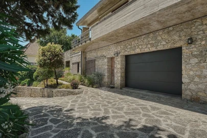 Moradia T5 para Venda em Oeiras e São Julião da Barra, Paço de Arcos e Caxias