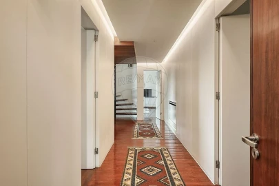 Moradia T5 para Venda em Oeiras e São Julião da Barra, Paço de Arcos e Caxias