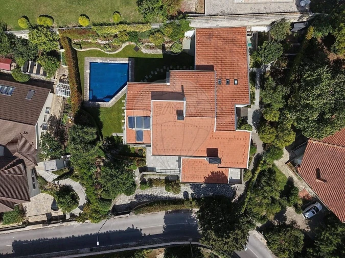 Moradia T5 para Venda em Oeiras e São Julião da Barra, Paço de Arcos e Caxias Foto 2
