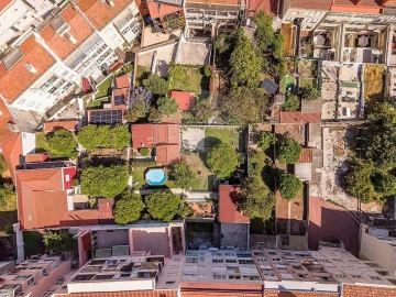 Moradia T6 para Venda em Algés, Linda-A-Velha e Cruz Quebrada-Dafundo