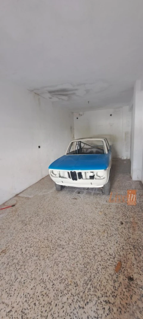 Armazém para Arrendamento em Agualva e Mira-Sintra