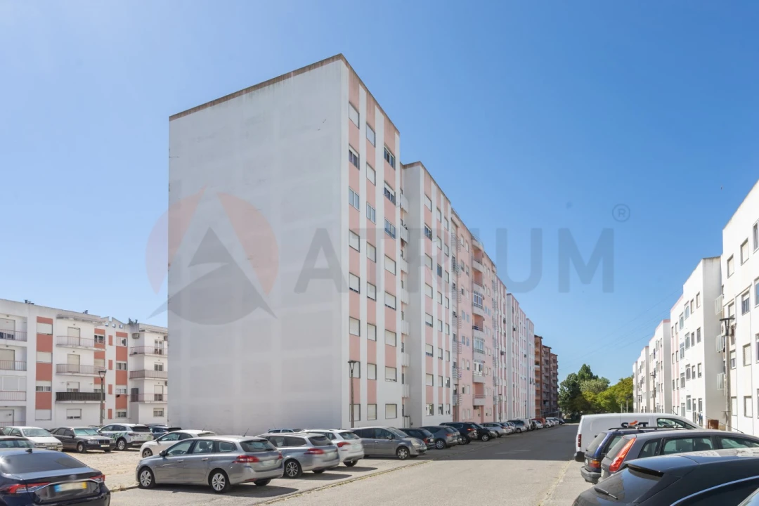 Apartamento T2 para Venda em Setubal (São Sebastião) Foto 2