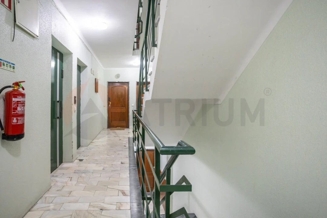 Apartamento T2 para Venda em Setubal (São Sebastião) Foto 5