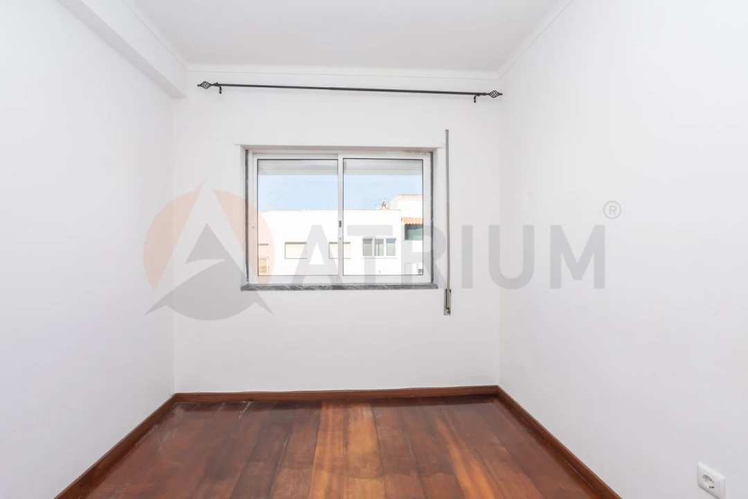 Apartamento T2 para Venda em Setubal (São Sebastião) Foto 11
