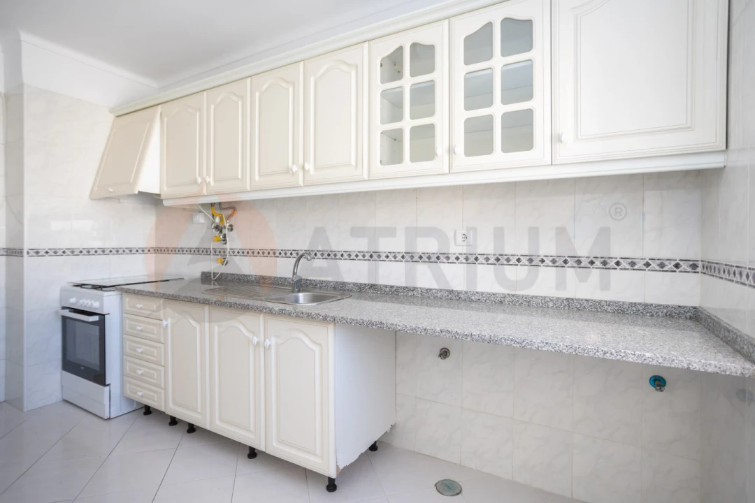 Apartamento T2 para Venda em Setubal (São Sebastião) Foto 34